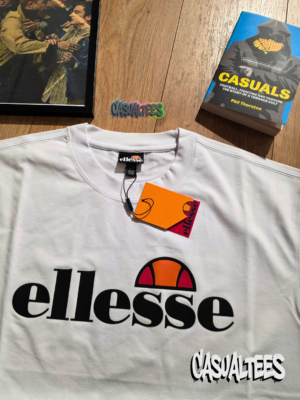 Ellesse Tricou Alb Cu Imprimeu Frontal pentru barbati